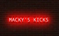 mackys-kicks-logo